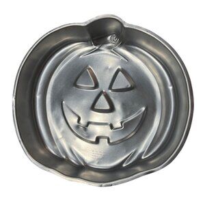 Vintage Wilton Aluminum Jack-O-Lantern Pumpkin Cake Pan Halloween Baking Mold